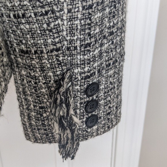 Apostrophe wool blend black/white business suit - jacket & skirt - 6 petite - Picture 9 of 10